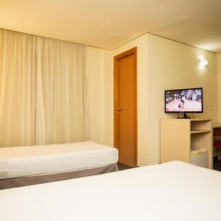 Ibis Styles Belem Batista Campos Hotel Bagian luar foto