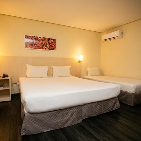 Ibis Styles Belem Batista Campos Hotel Bagian luar foto