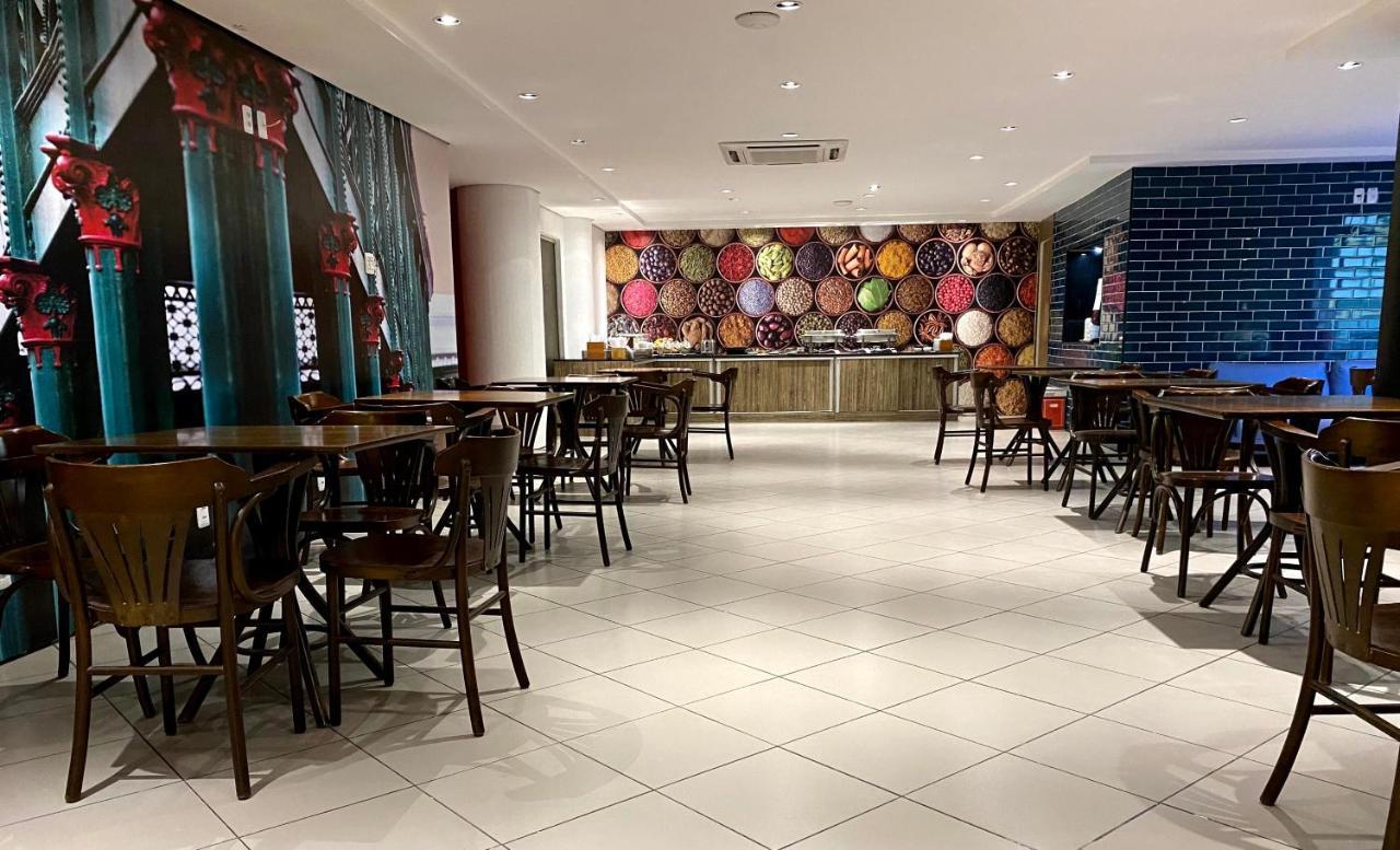 Ibis Styles Belem Batista Campos Hotel Bagian luar foto