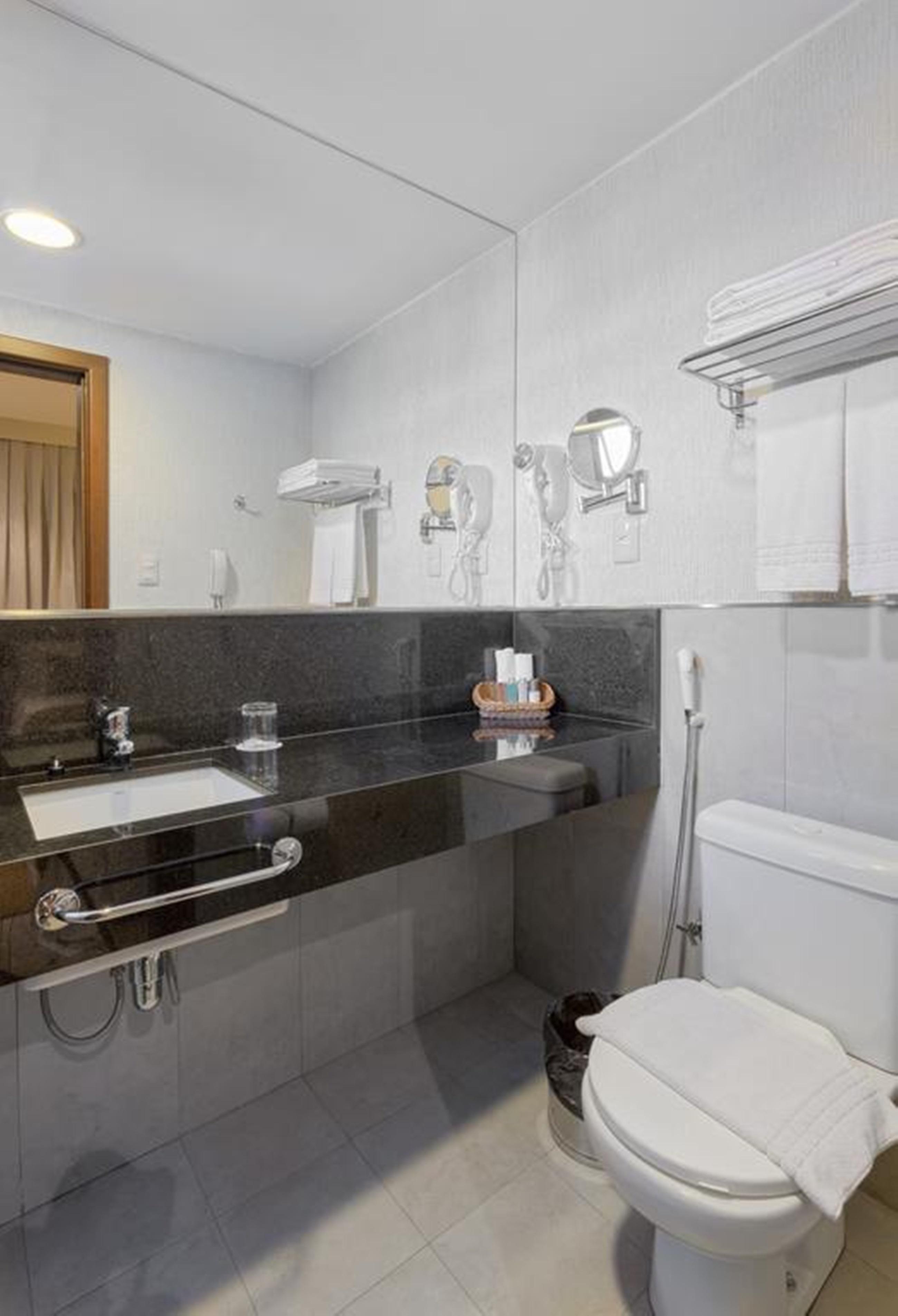 Ibis Styles Belem Batista Campos Hotel Bagian luar foto