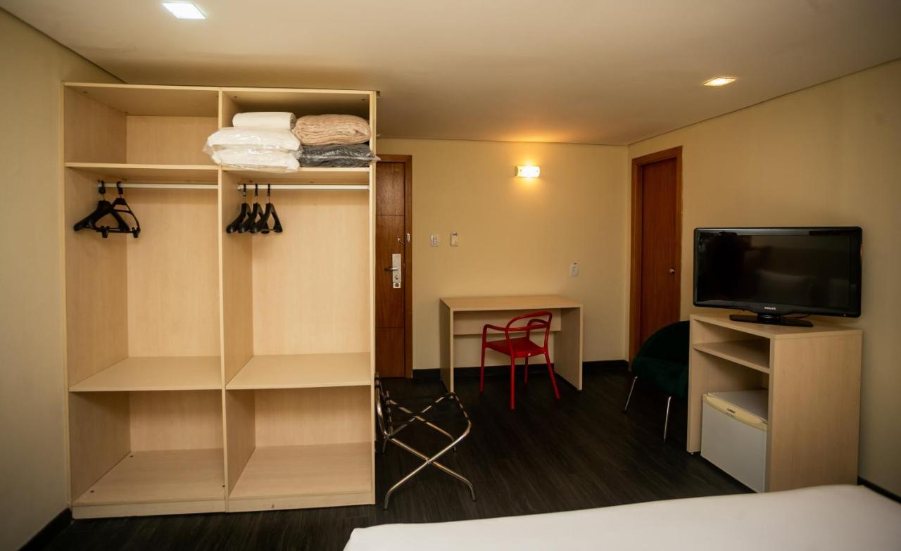 Ibis Styles Belem Batista Campos Hotel Bagian luar foto