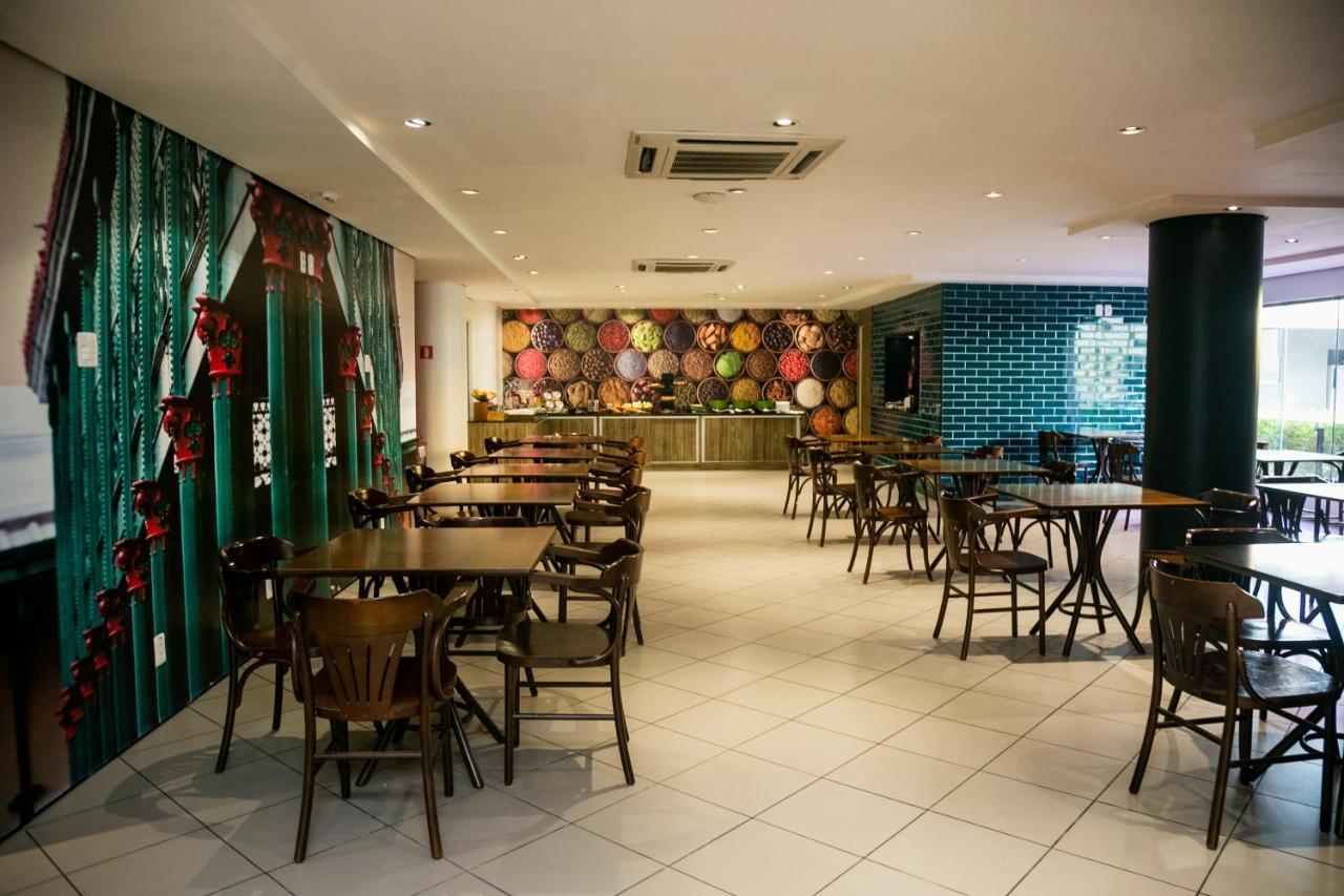 Ibis Styles Belem Batista Campos Hotel Bagian luar foto