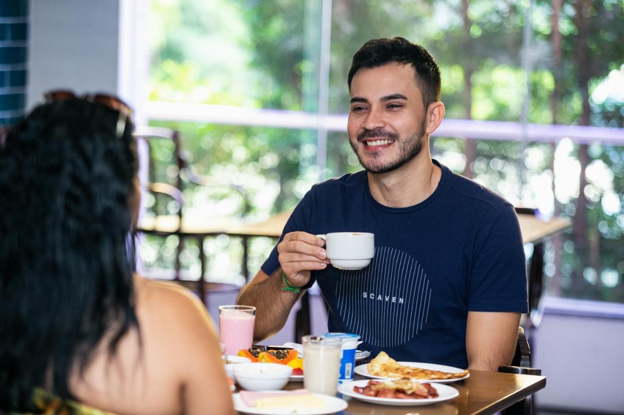 Ibis Styles Belem Batista Campos Hotel Bagian luar foto